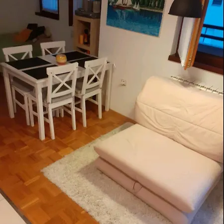 Apartman Studio Apartman 